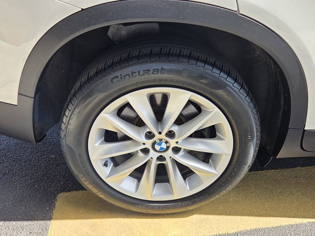 Used 2017 BMW X3 xDrive28i AWD/4WD image 13