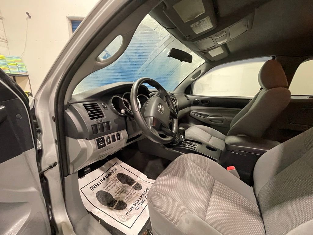 Used 2012 Toyota Tacoma 4x4 Access Cab w/ Convenience Pkg image 32