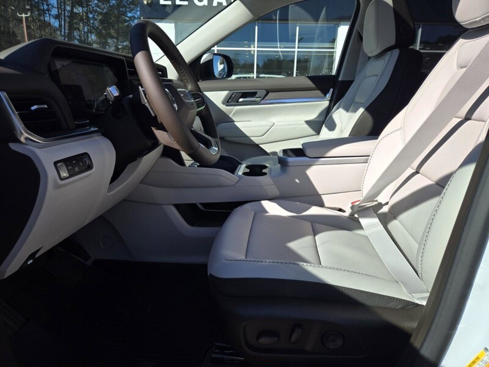 New 2026 GMC Terrain Denali w/ LPO, Floor Liner Package image 21