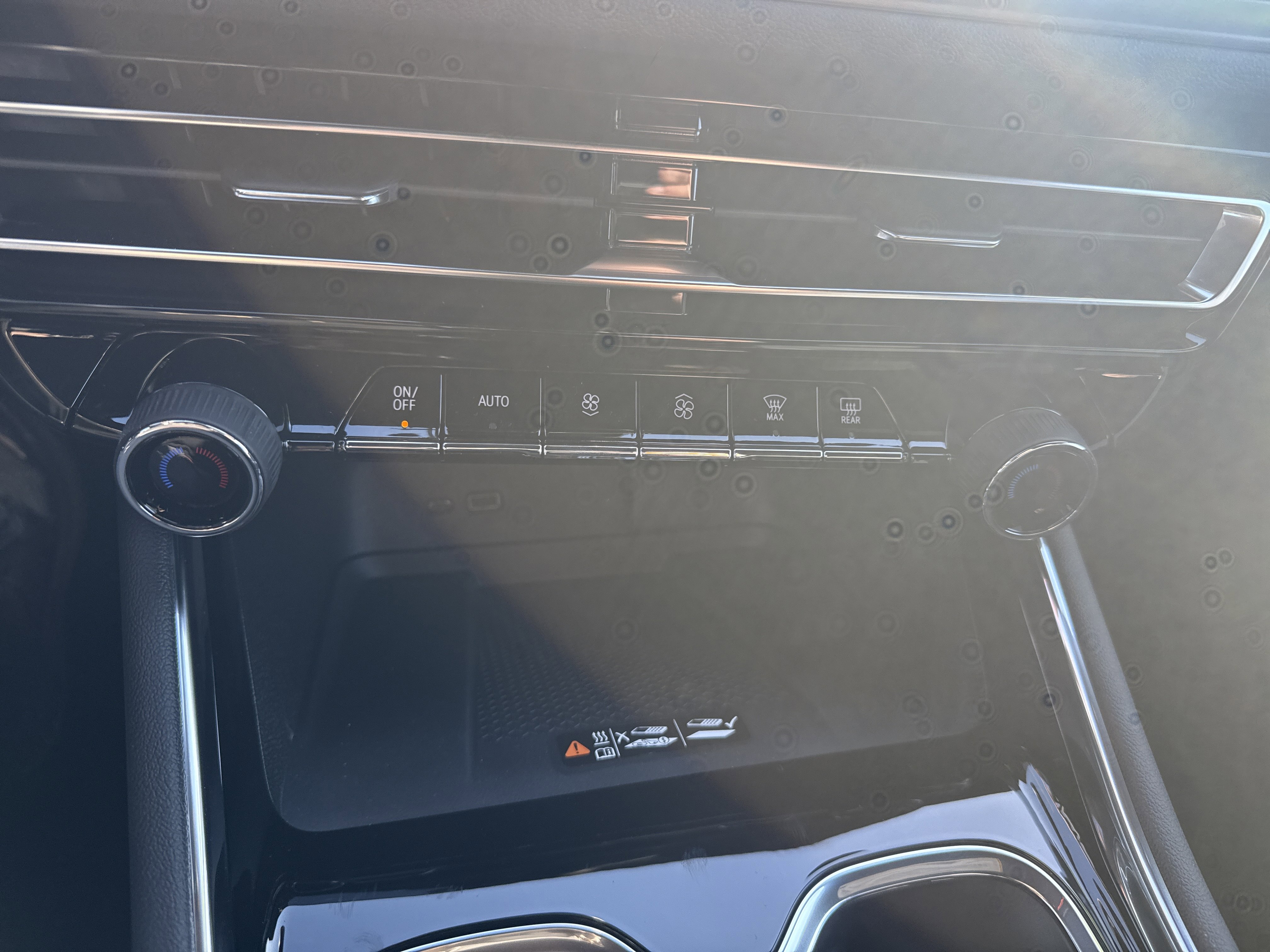 New 2026 Chevrolet Traverse LT w/ Midnight/Sport Edition image 26