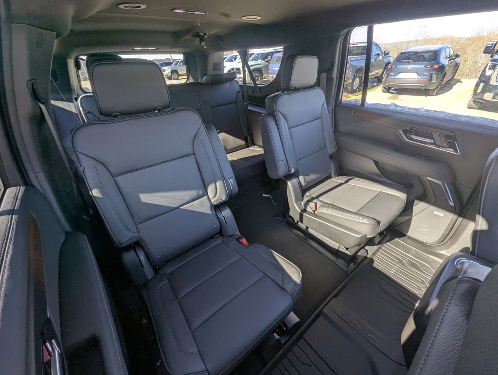 New 2026 GMC Yukon XL Denali image 16