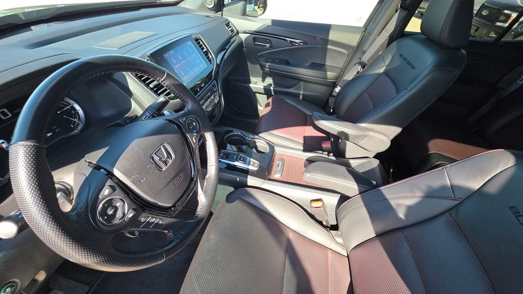 Used 2023 Honda Ridgeline Black Edition image 12
