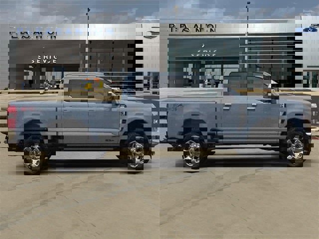 New 2025 Ford F250 Lariat w/ Lariat Ultimate Package image 6