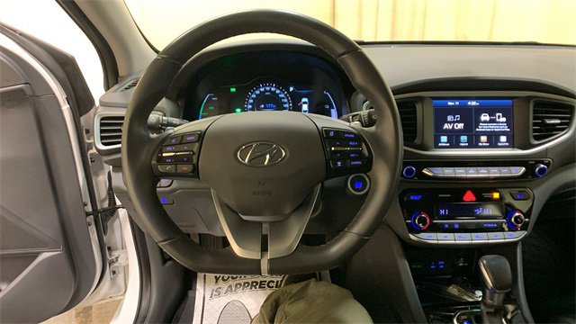 Used 2019 Hyundai Ioniq SEL image 28