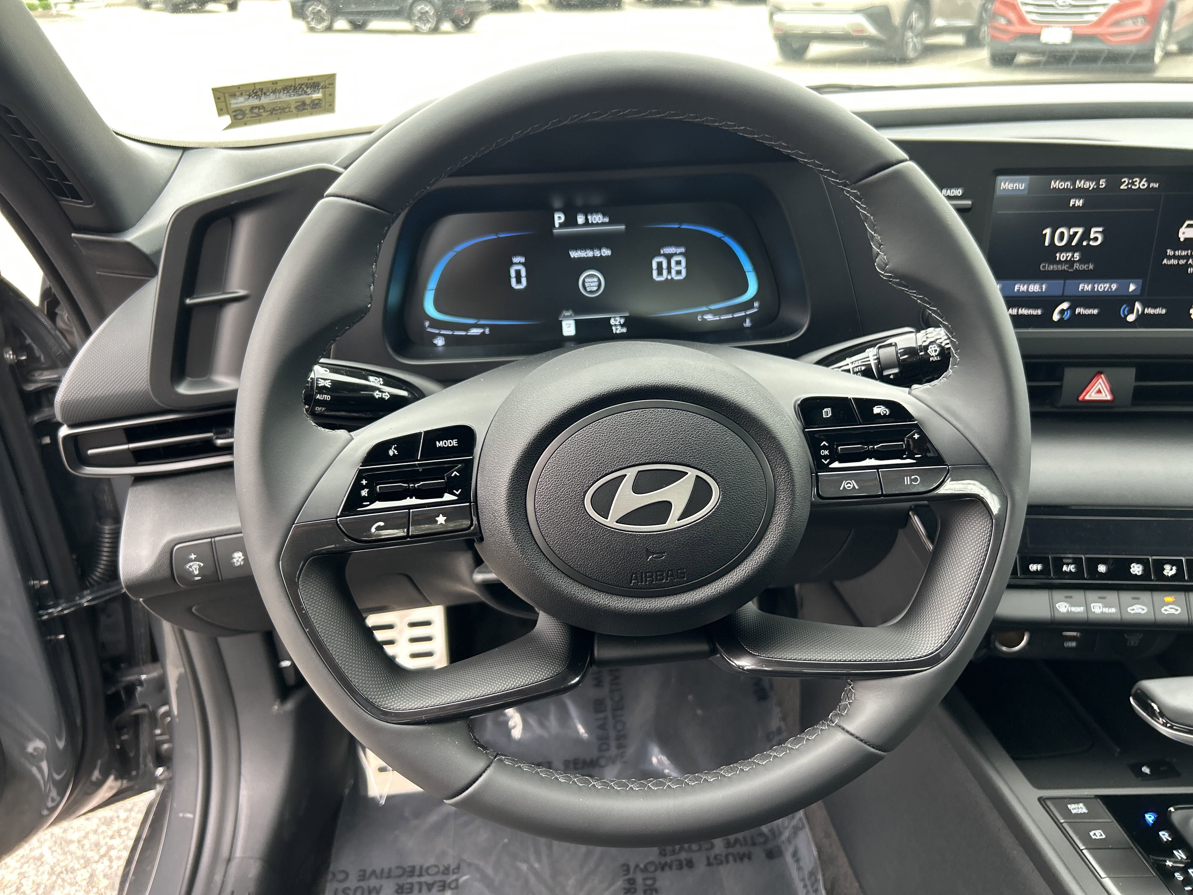 Used 2025 Hyundai Elantra Sport image 21