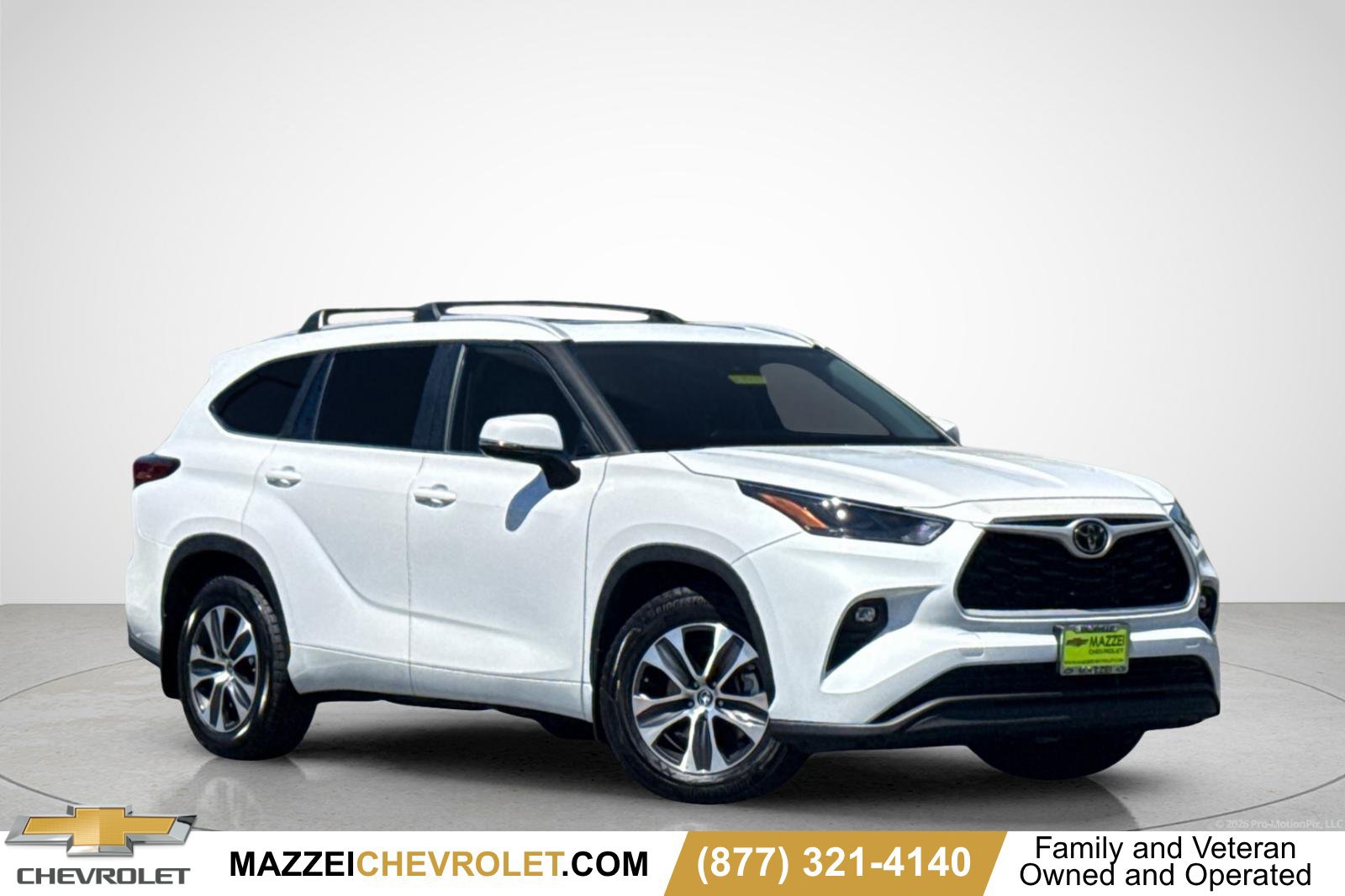 Used 2023 Toyota Highlander XLE