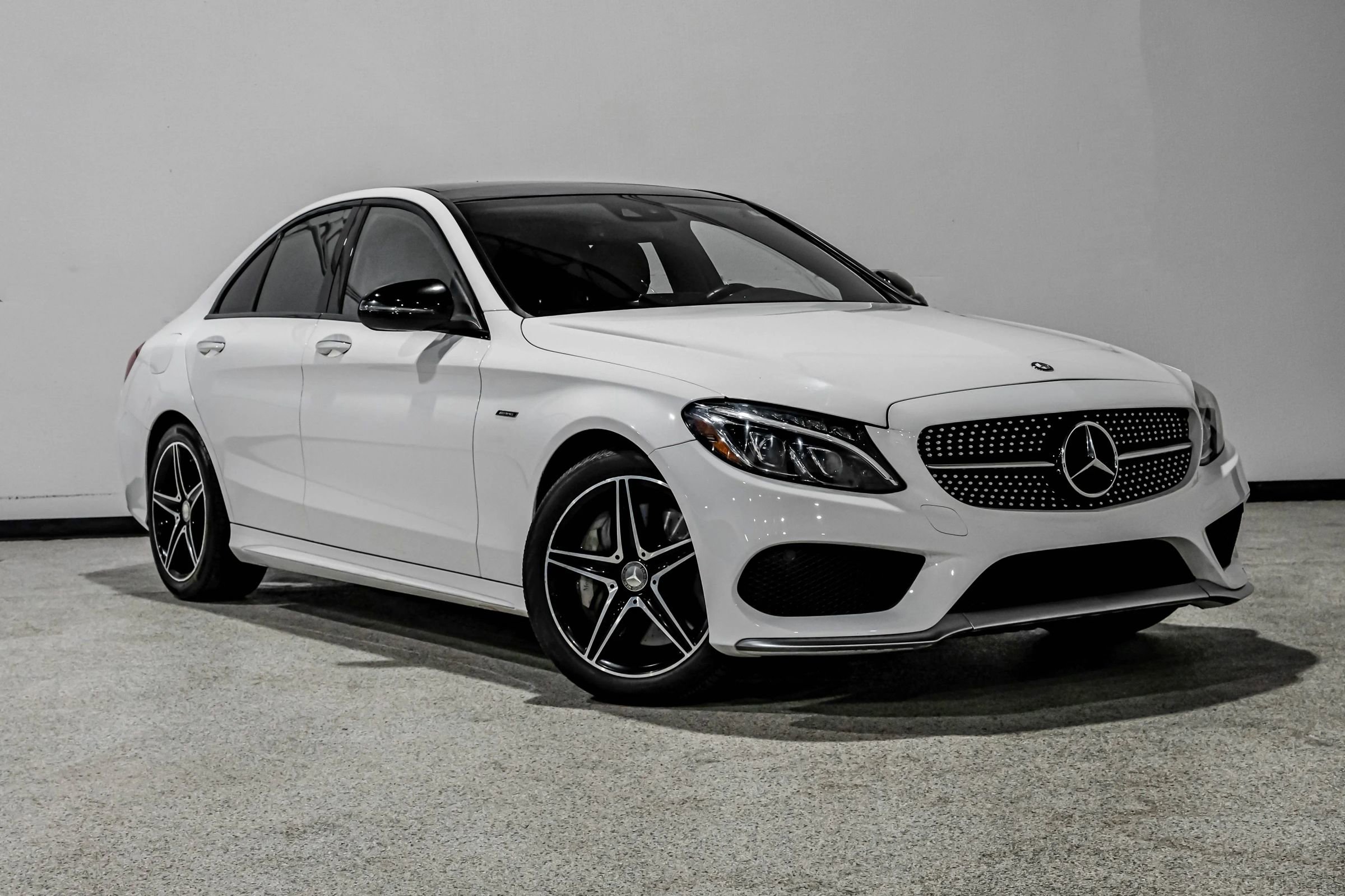 Used 2016 Mercedes-Benz C 450 AMG image 4