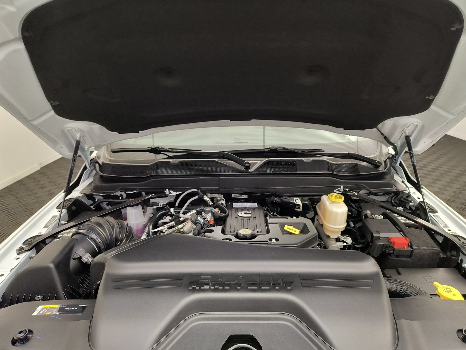 New 2027 RAM 5500 Tradesman AWD/4WD image 28