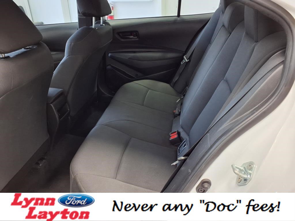 Used 2022 Toyota Corolla LE image 12