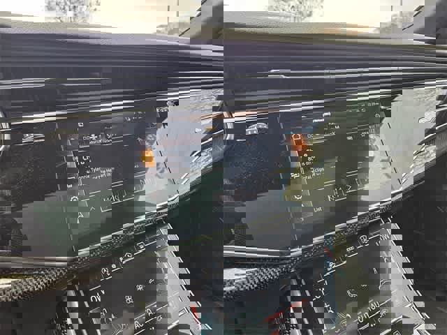 Used 2023 Audi SQ8 Prestige image 32