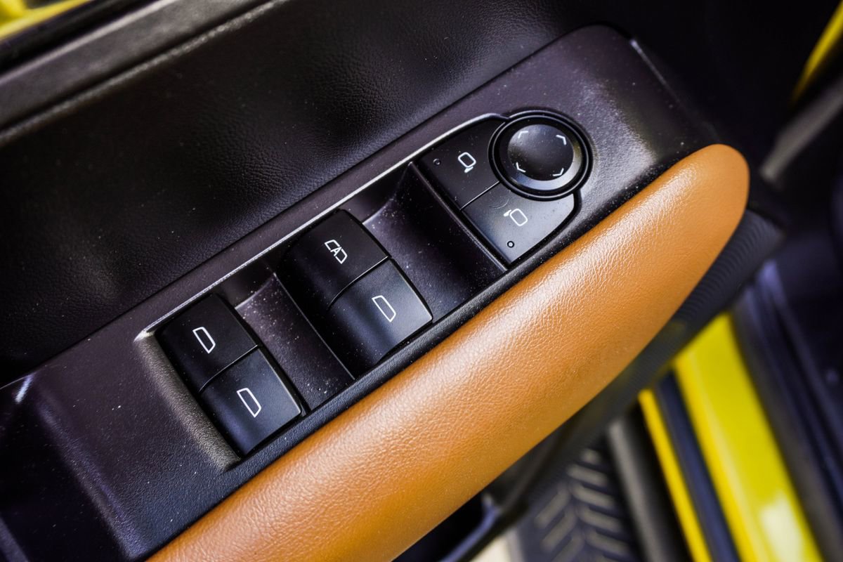 Used 2023 GMC Canyon AT4 w/ Canyon Safety Plus Package image 36