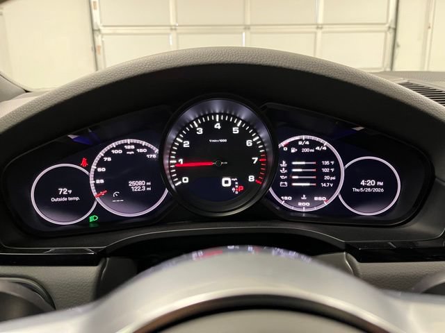 Used 2022 Porsche Cayenne Platinum Edition AWD/4WD image 22