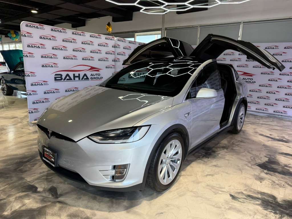 Used 2017 Tesla Model X 100D image 13