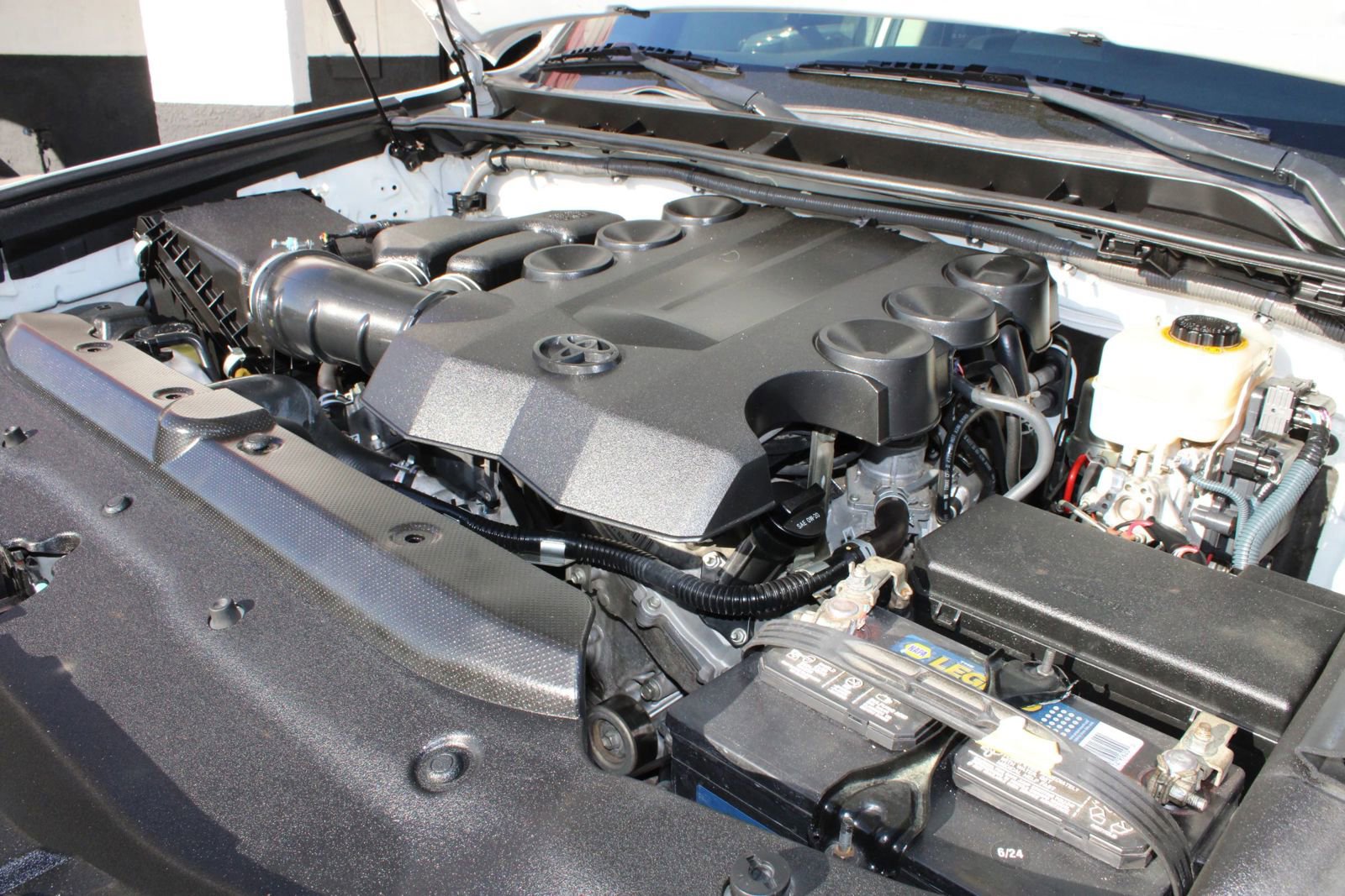 Used 2014 Toyota 4Runner SR5 Premium image 42