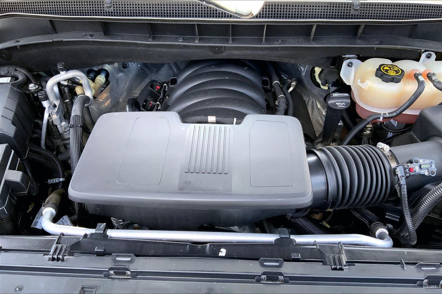 Used 2023 Chevrolet Tahoe Z71 AWD/4WD image 31