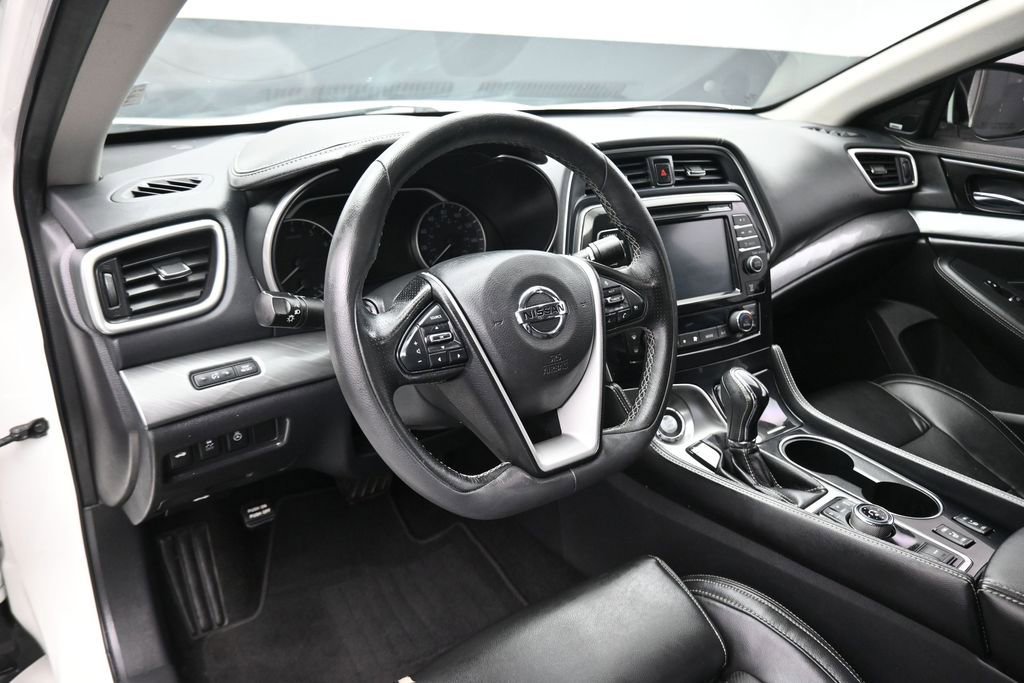 Used 2017 Nissan Maxima 3.5 SL FWD image 13