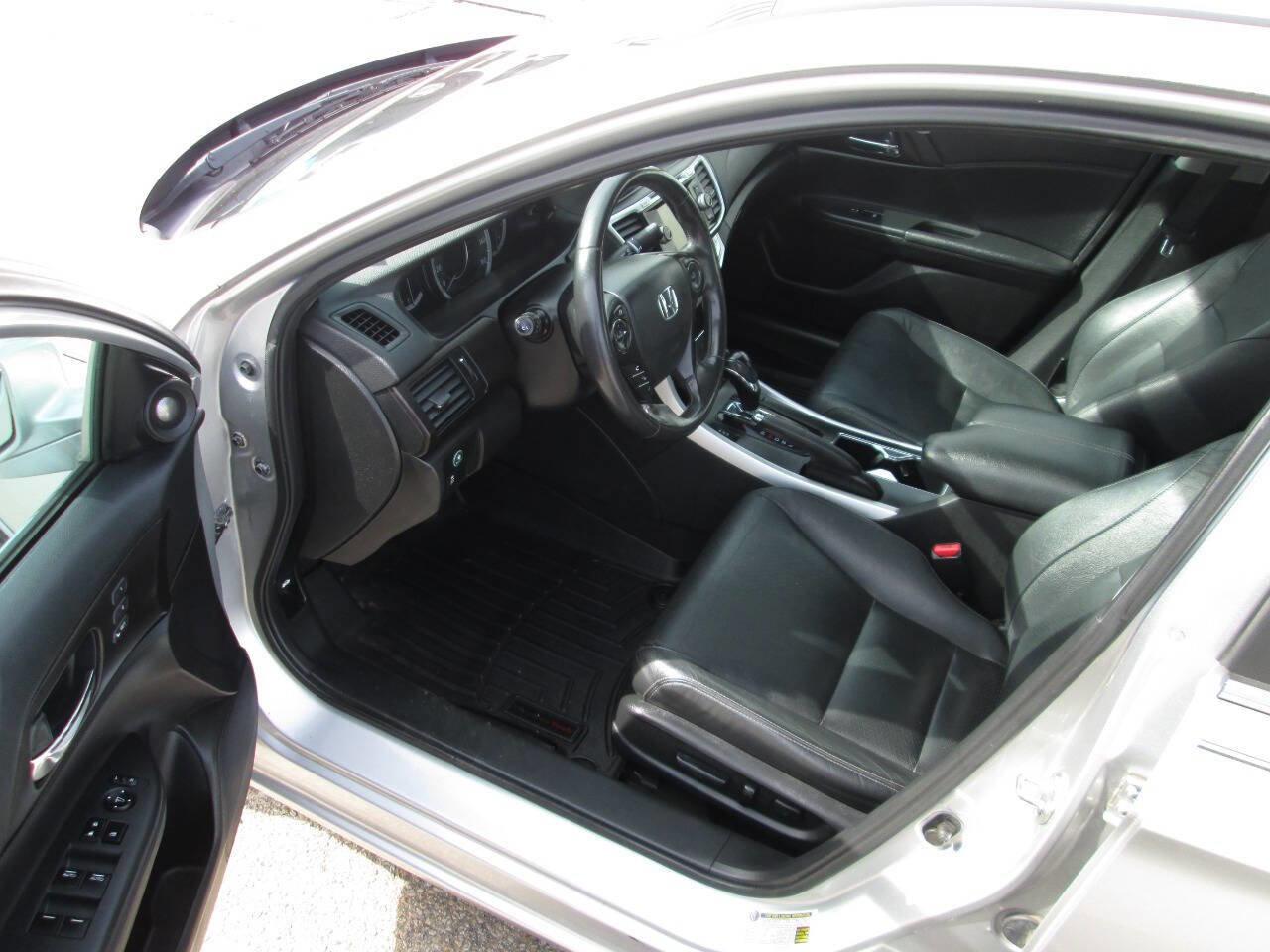 Used 2014 Honda Accord EX-L image 14