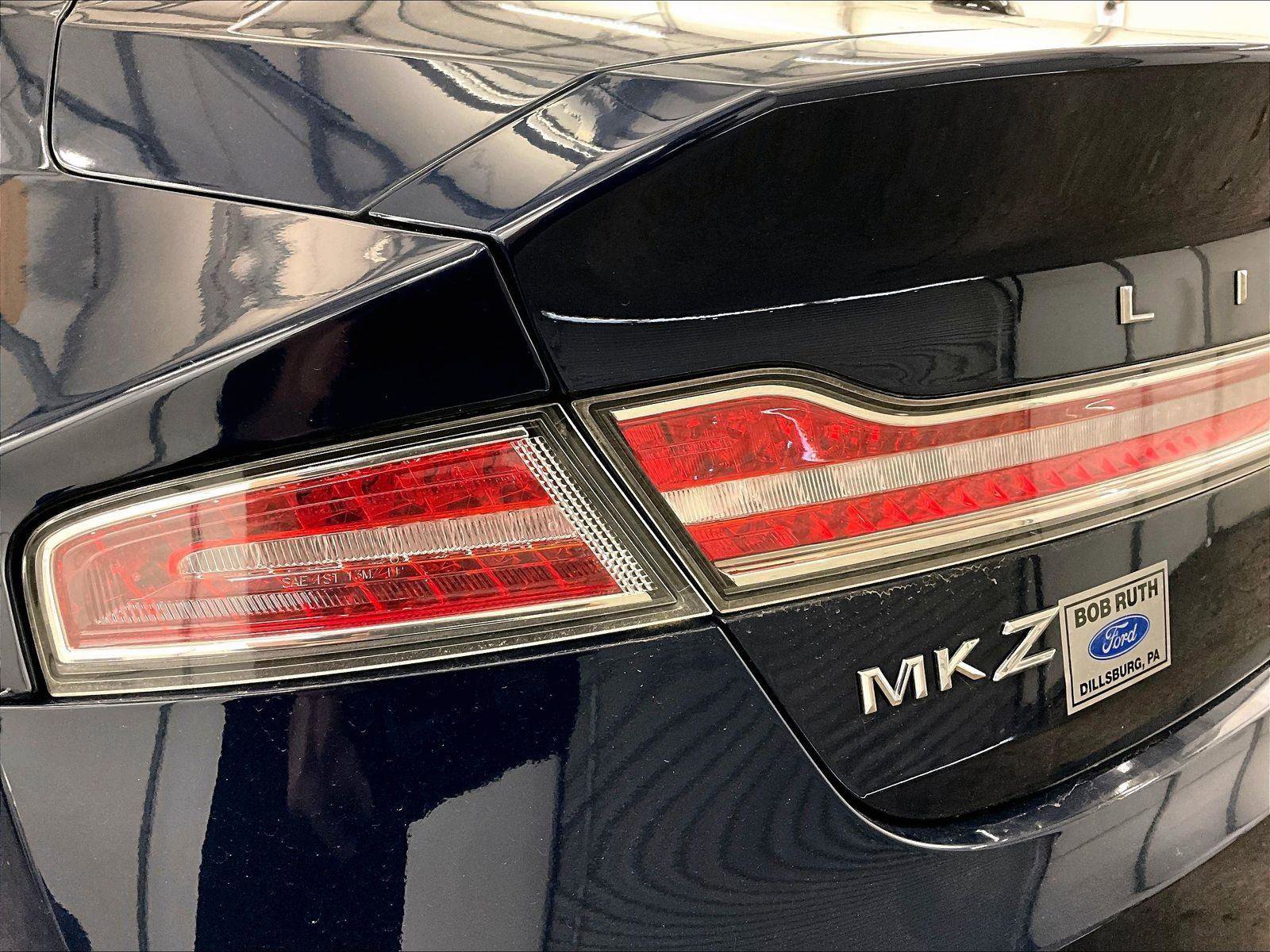 Used 2019 Lincoln MKZ Reserve image 28