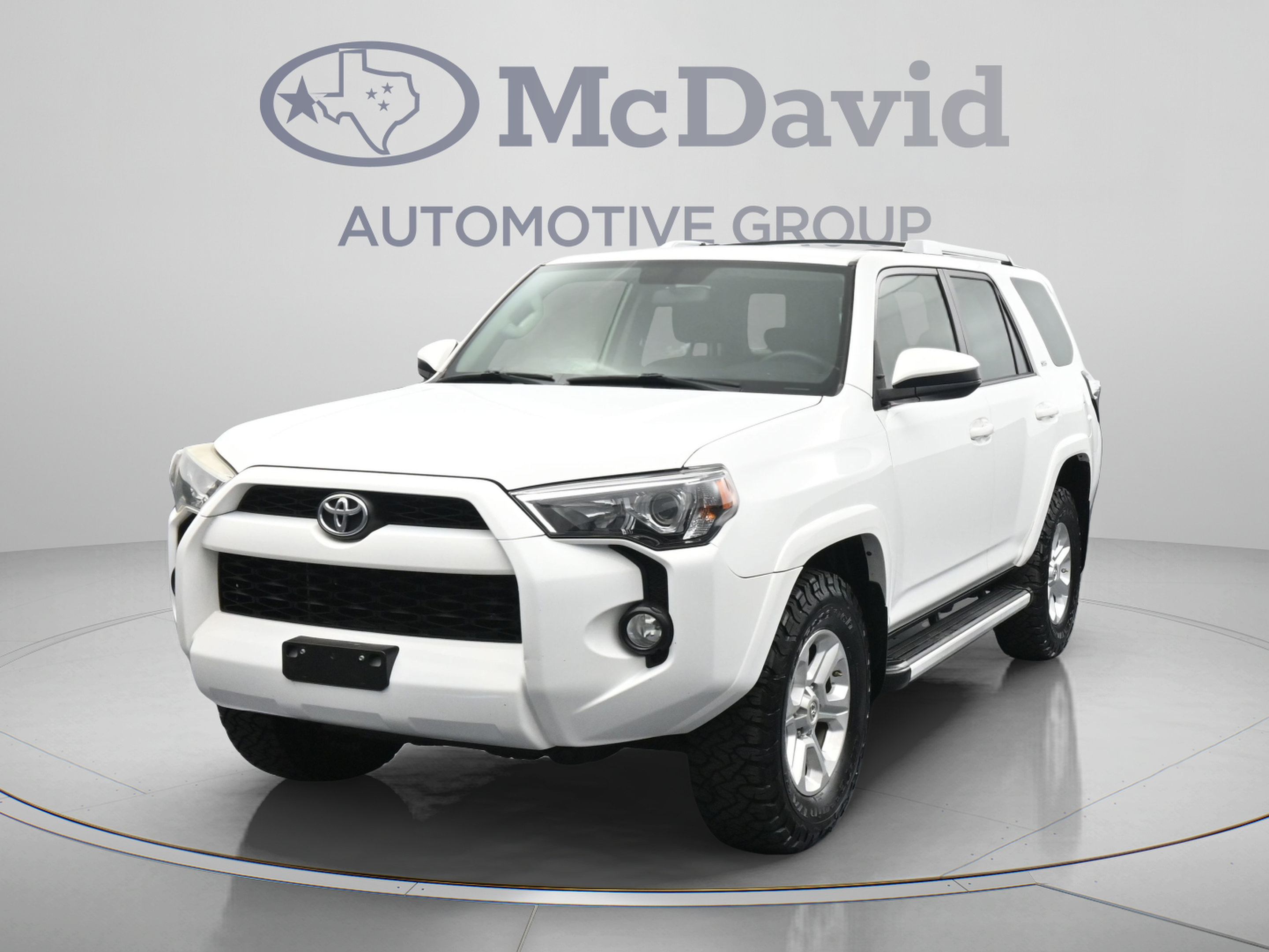 Used 2018 Toyota 4Runner SR5 AWD/4WD image 1