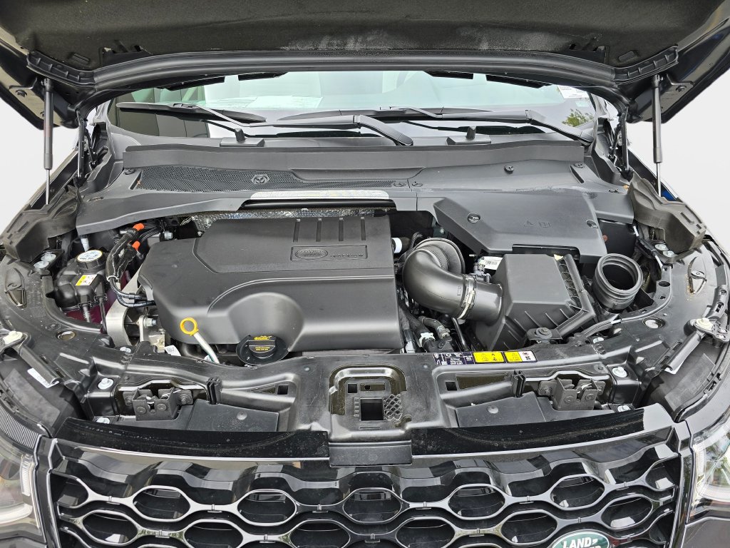 New 2026 Land Rover Discovery Sport Landmark AWD/4WD image 32