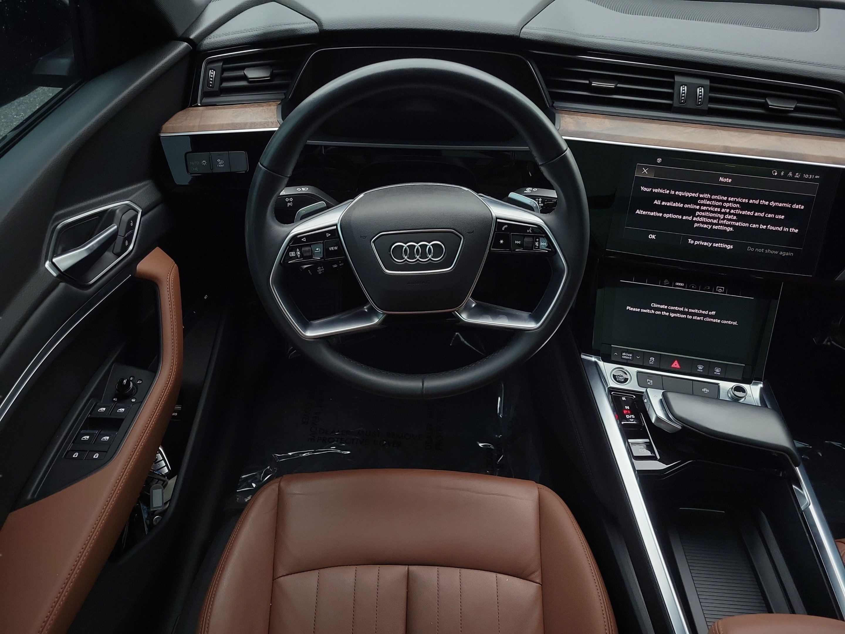 Used 2022 Audi e-tron Premium AWD/4WD image 13