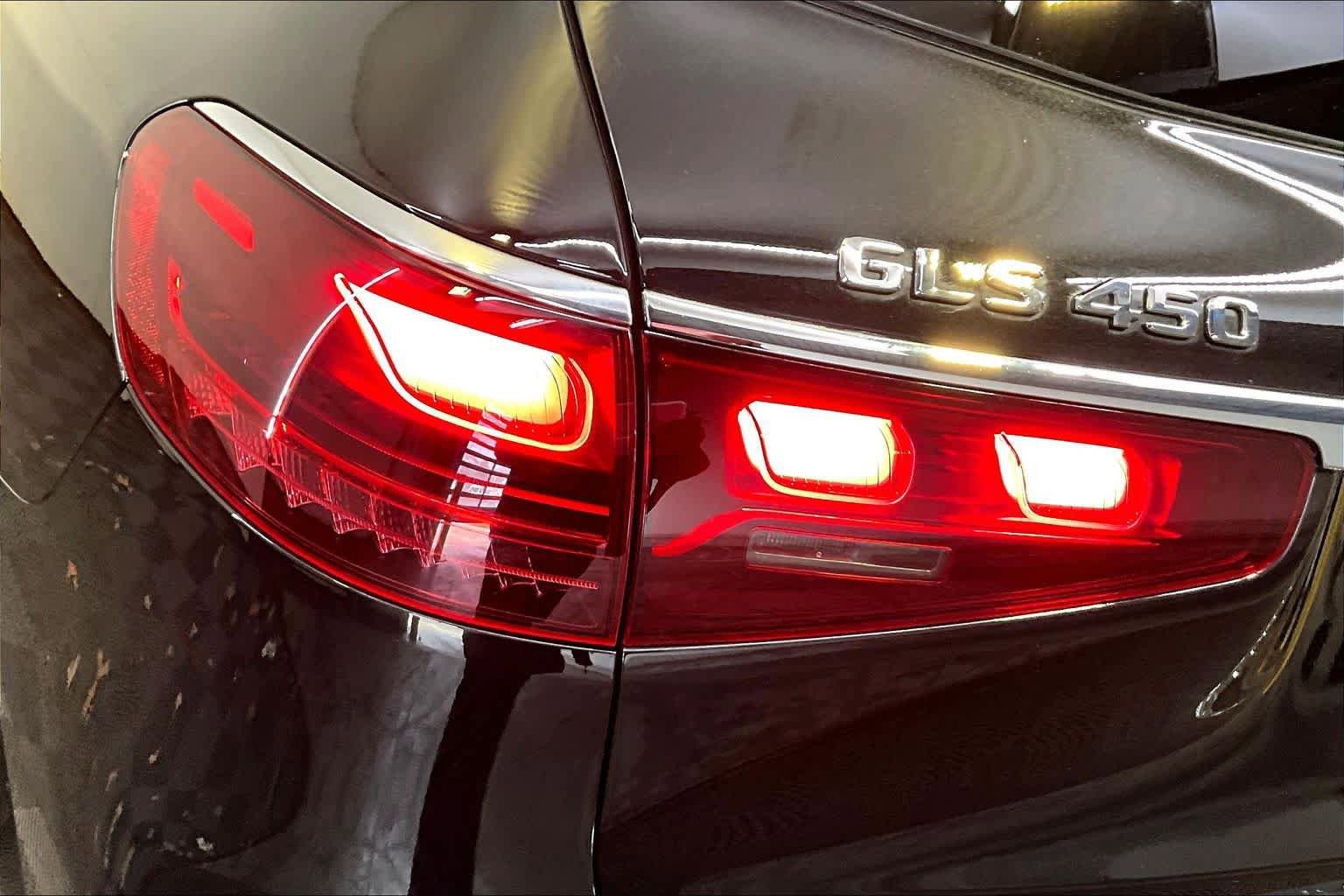 Certified 2026 Mercedes-Benz GLS 450 4MATIC image 28