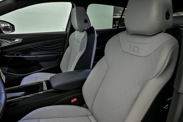 New 2025 Volkswagen ID.4 Pro S image 7