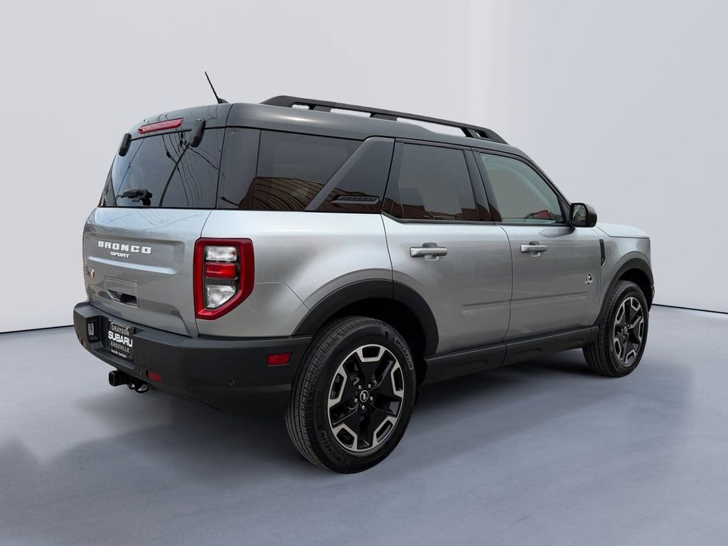 Used 2022 Ford Bronco Sport Outer Banks w/ Tech Package image 3