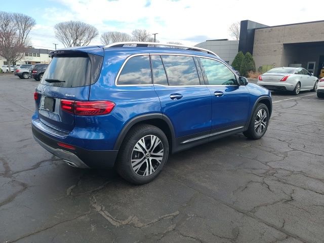 Certified 2024 Mercedes-Benz GLB 250 4MATIC image 4