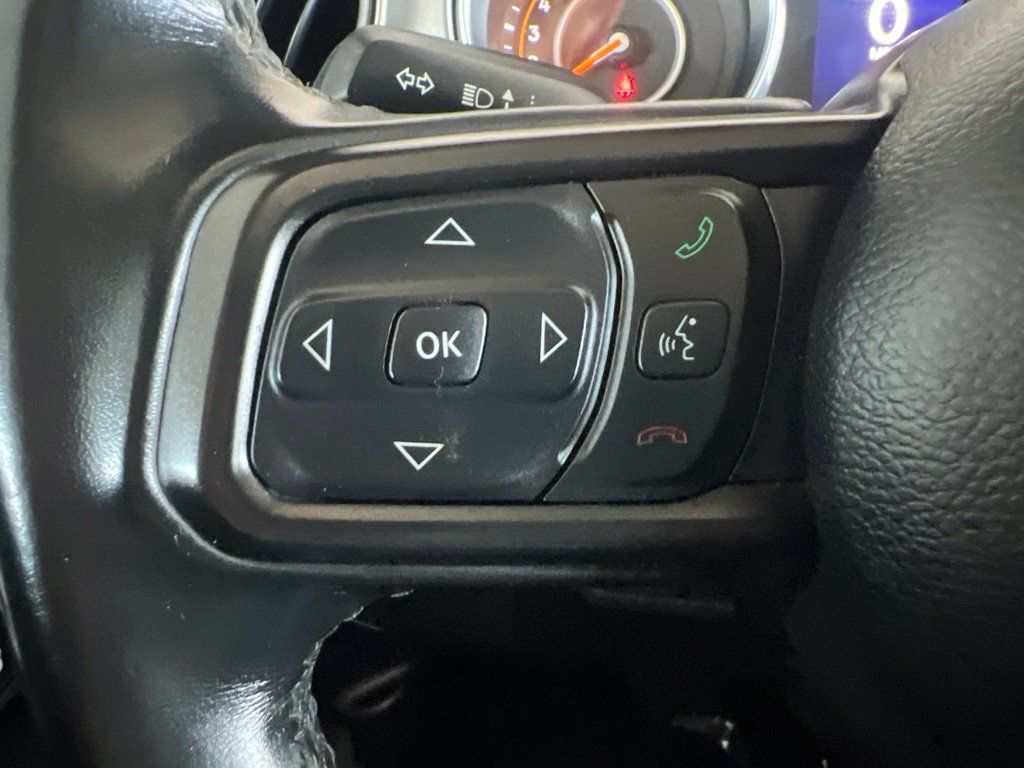 Used 2021 Jeep Wrangler Sport AWD/4WD image 29