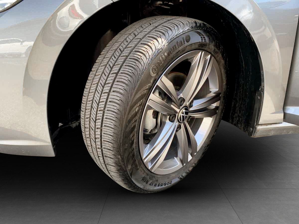 Used 2024 Volkswagen Jetta SE FWD image 11