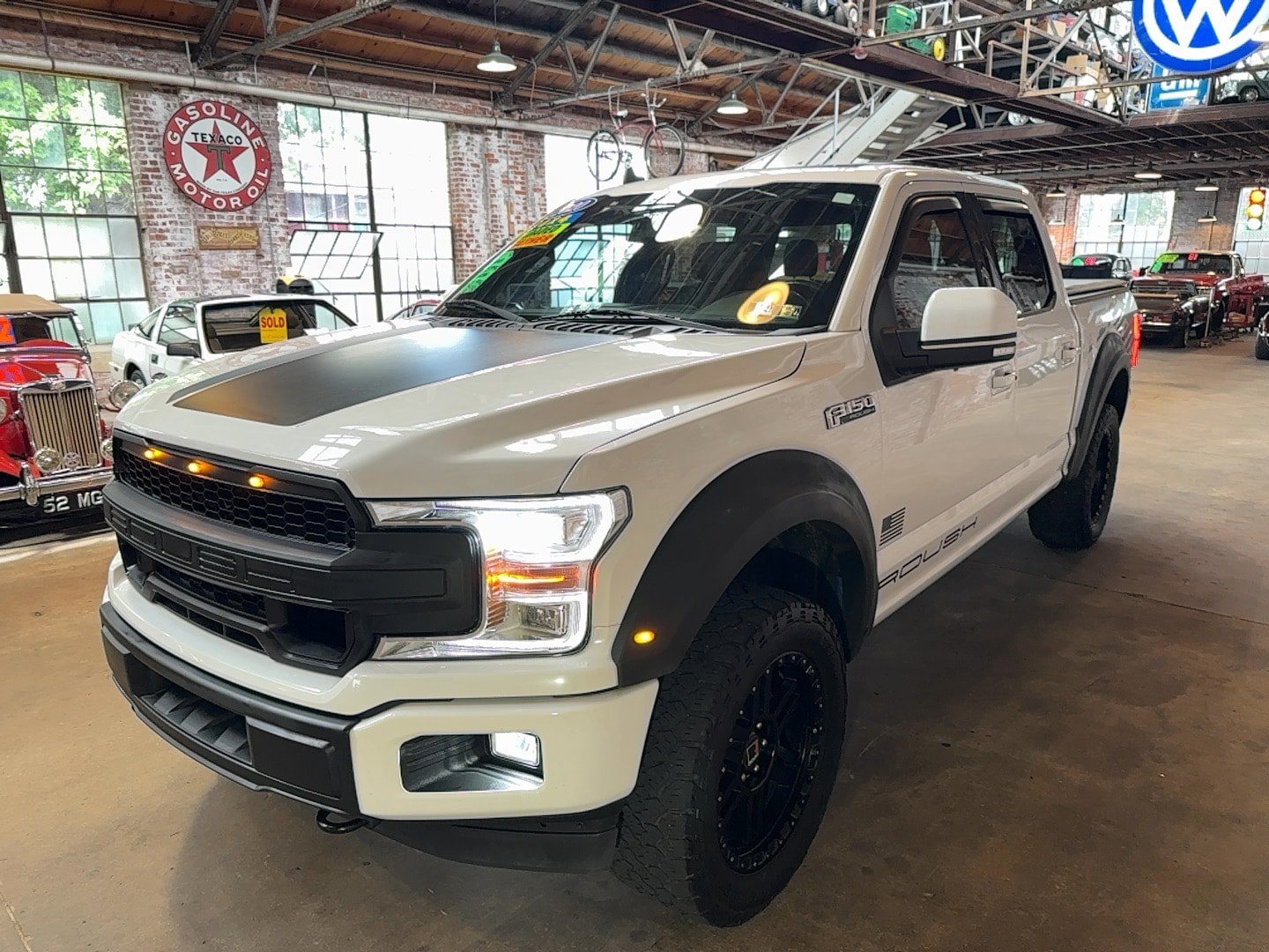 Used 2020 Ford F150 Lariat w/ Equipment Group 502A Luxury AWD/4WD image 7