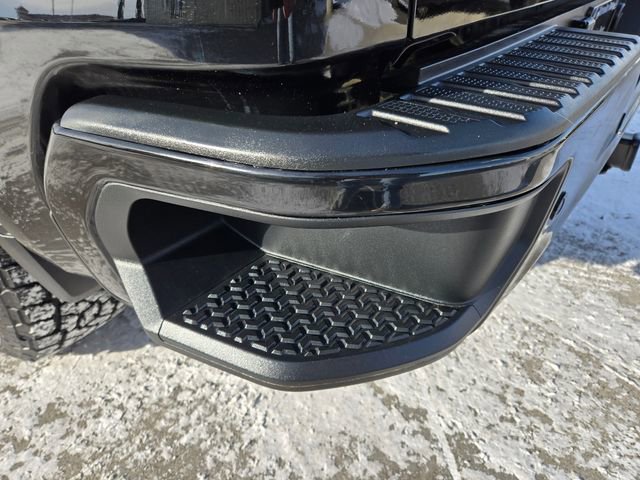 Used 2020 GMC Sierra 1500 AT4 w/ AT4 Premium Package image 13