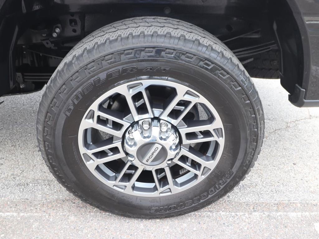 Certified 2023 Ford F350 Limited w/ FX4 Off-Road Package AWD/4WD image 17