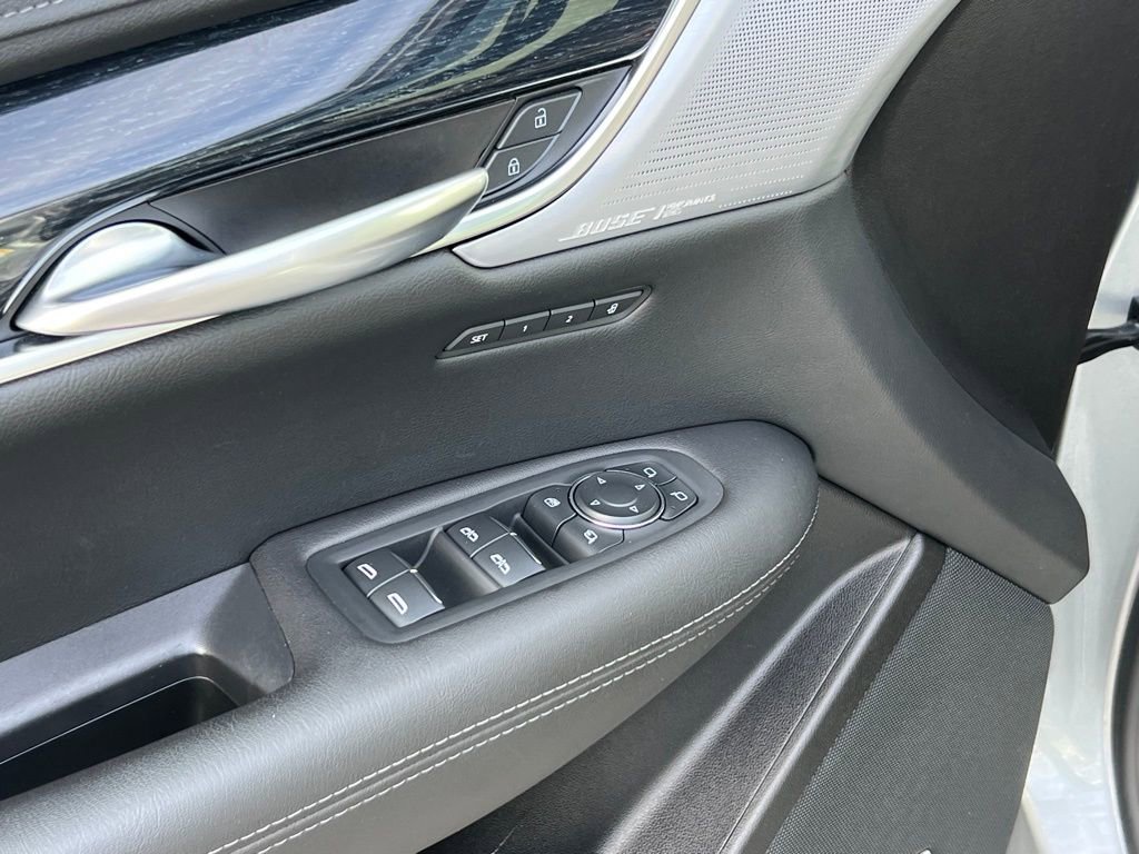 Certified 2025 Cadillac XT5 Premium Luxury image 6