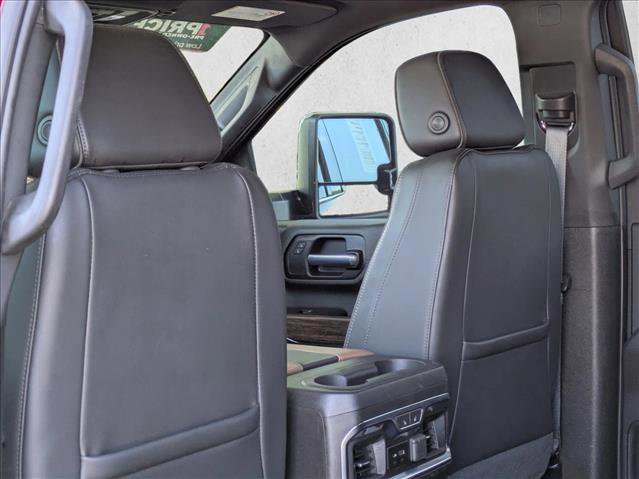Used 2023 Chevrolet Silverado 2500 High Country w/ Z71 Off-Road Package image 17