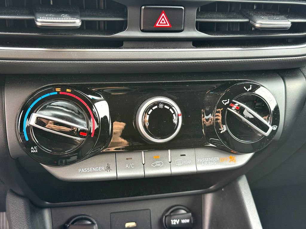 Used 2022 Hyundai Kona SEL w/ Cargo Package image 22