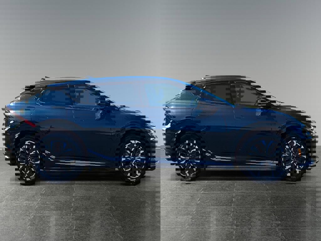 Used 2024 Kia EV6 Light image 8