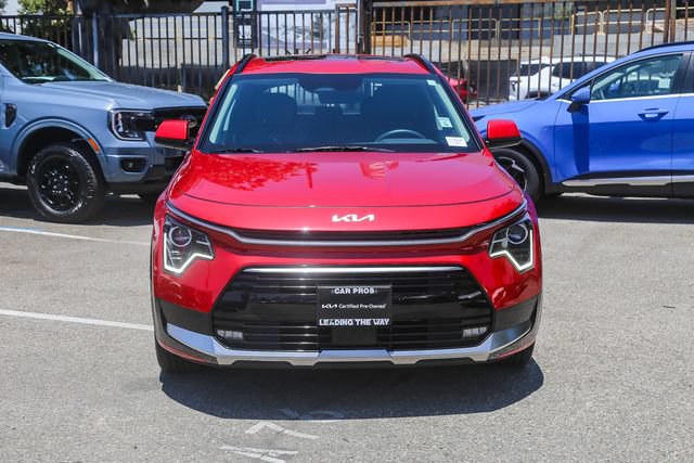 Certified 2023 Kia Niro EX Touring FWD image 3