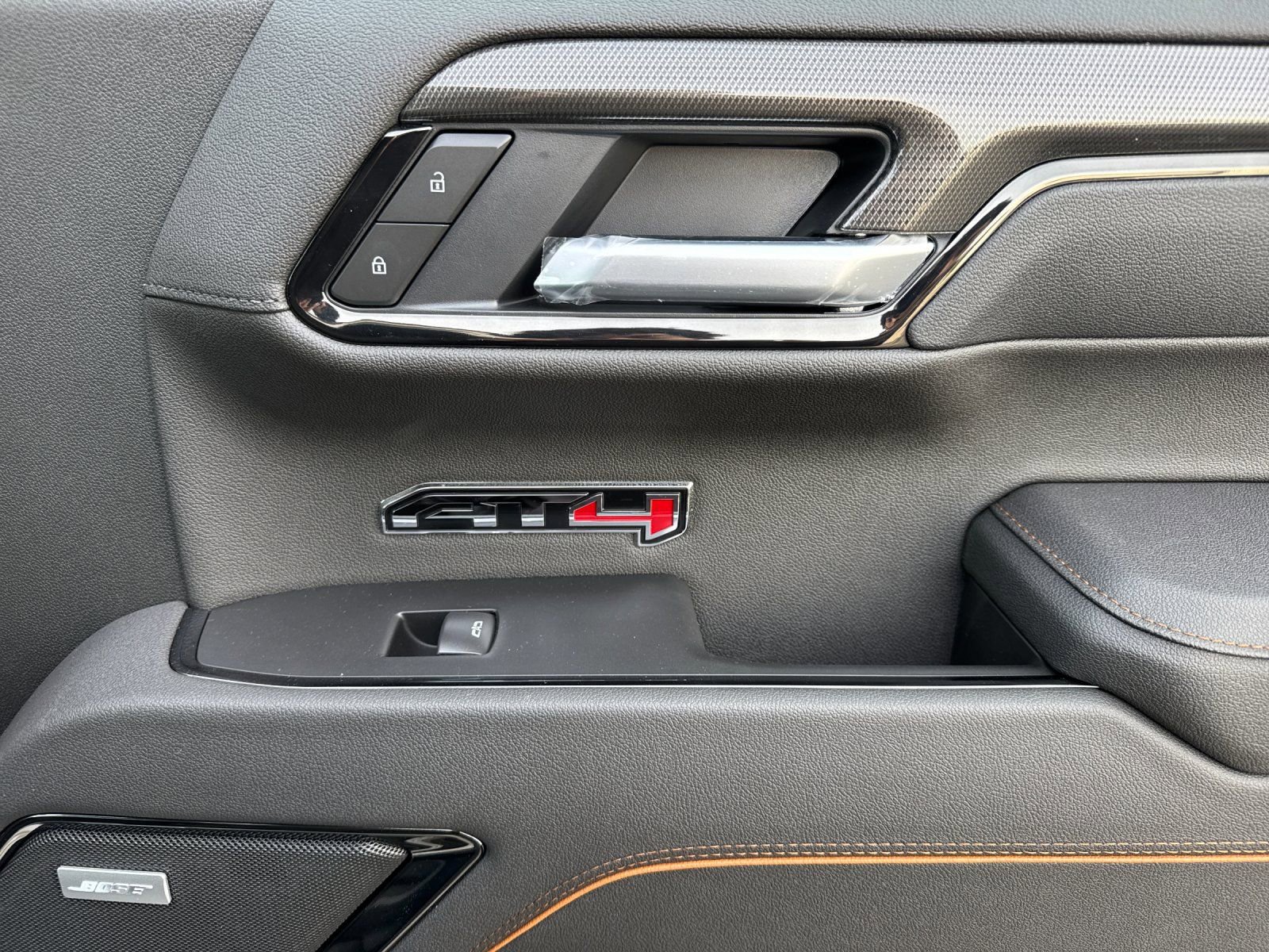 New 2026 GMC Sierra 1500 AT4 w/ AT4 Premium Package image 18