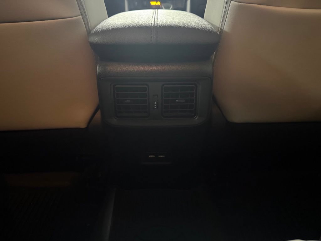 Used 2021 Toyota RAV4 XLE Premium AWD/4WD image 16