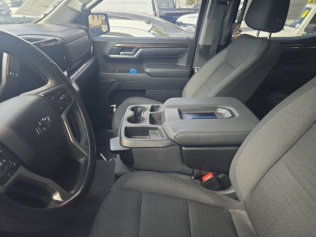 Used 2024 Chevrolet Silverado 1500 RST image 11