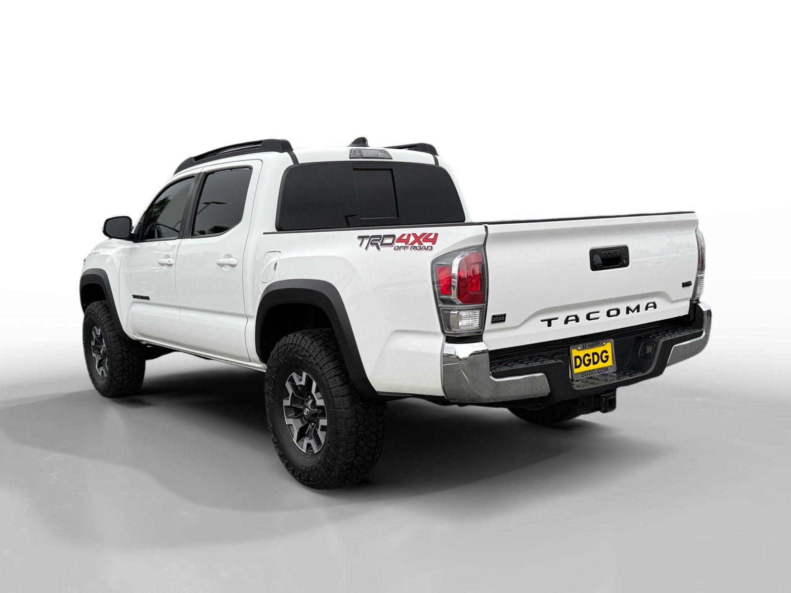 Used 2023 Toyota Tacoma TRD Off-Road image 3