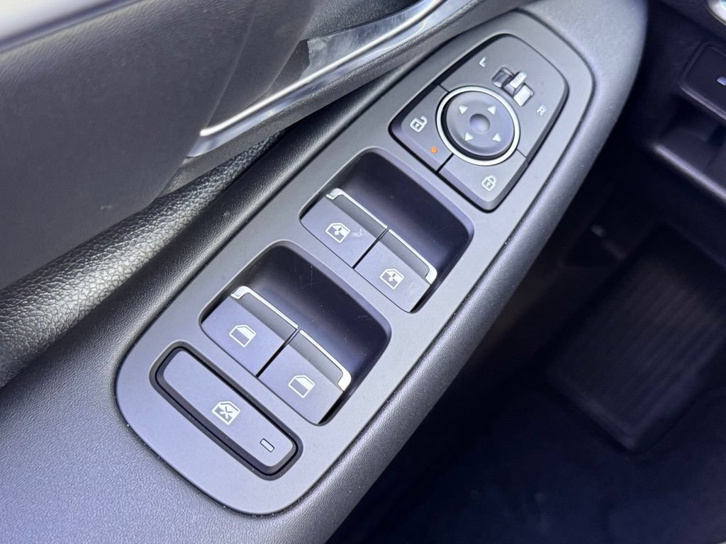 New 2026 Hyundai Sonata SEL FWD image 23