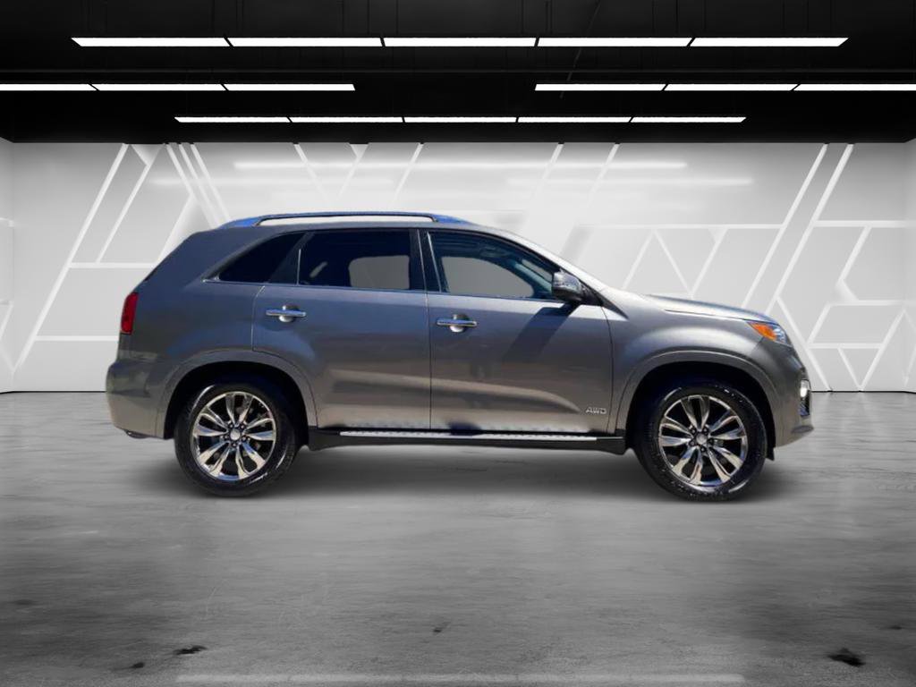 Used 2013 Kia Sorento SX w/ SX Premium Pkg image 5