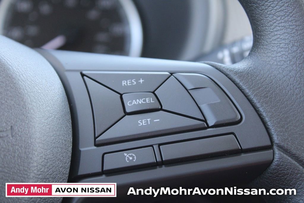 New 2025 Nissan Kicks Play S image 17