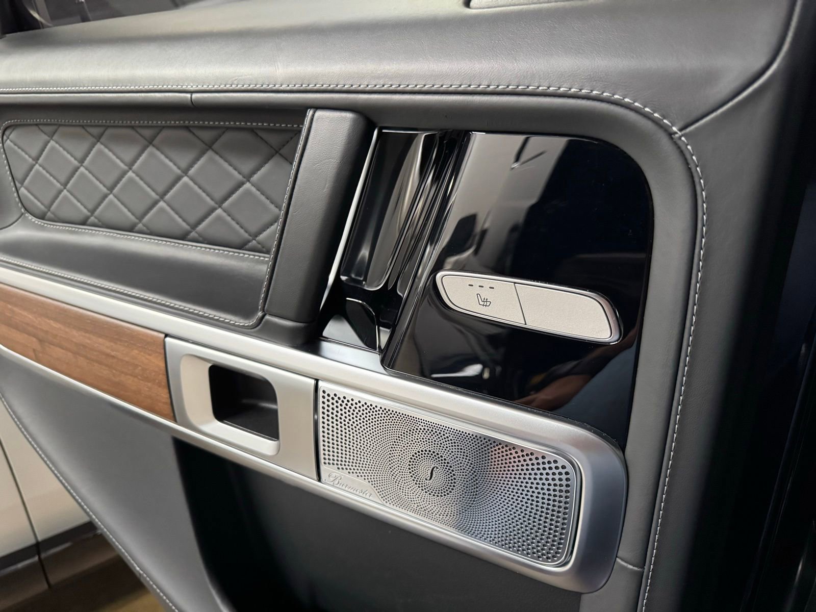 Used 2020 Mercedes-Benz G 550 image 17