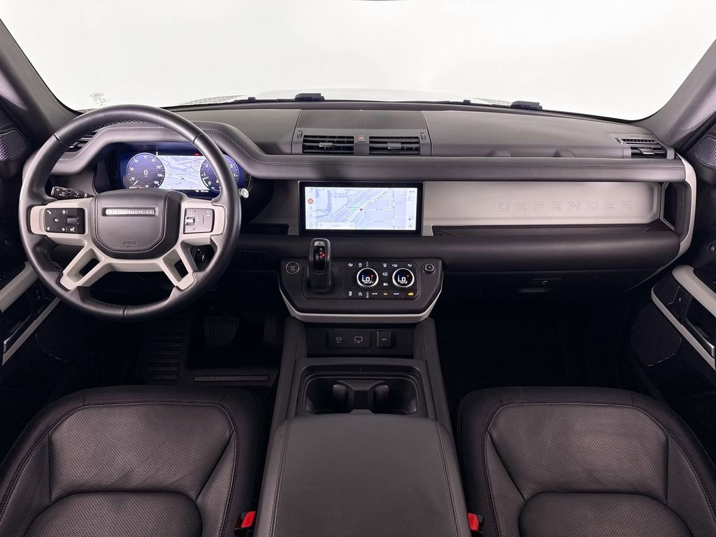 Used 2023 Land Rover Defender 110 X-Dynamic SE AWD/4WD image 9
