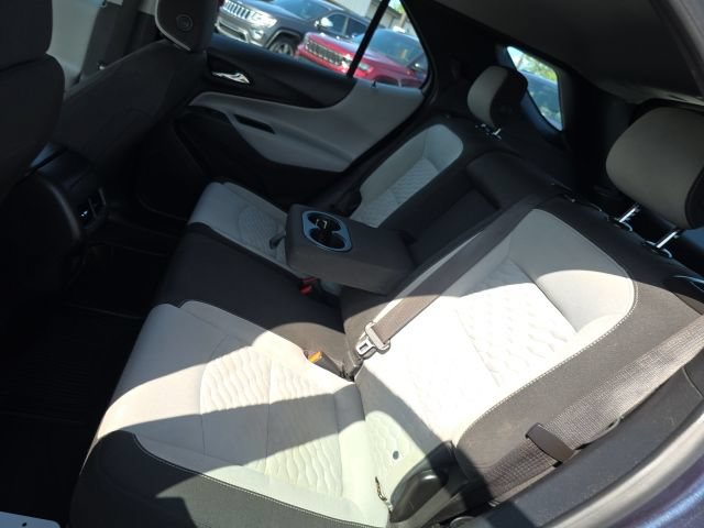 Used 2018 Chevrolet Equinox LS FWD image 28