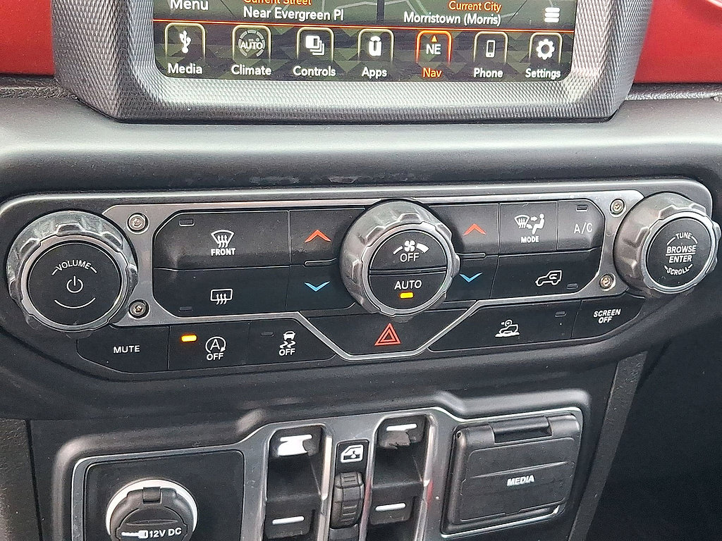 Used 2023 Jeep Wrangler Unlimited Rubicon w/ LED Lighting Group AWD/4WD image 25